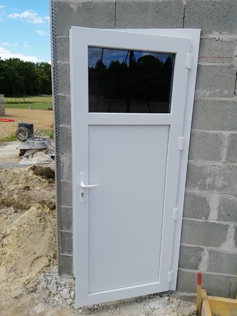 Porte de service pvc avec occulus ouverture