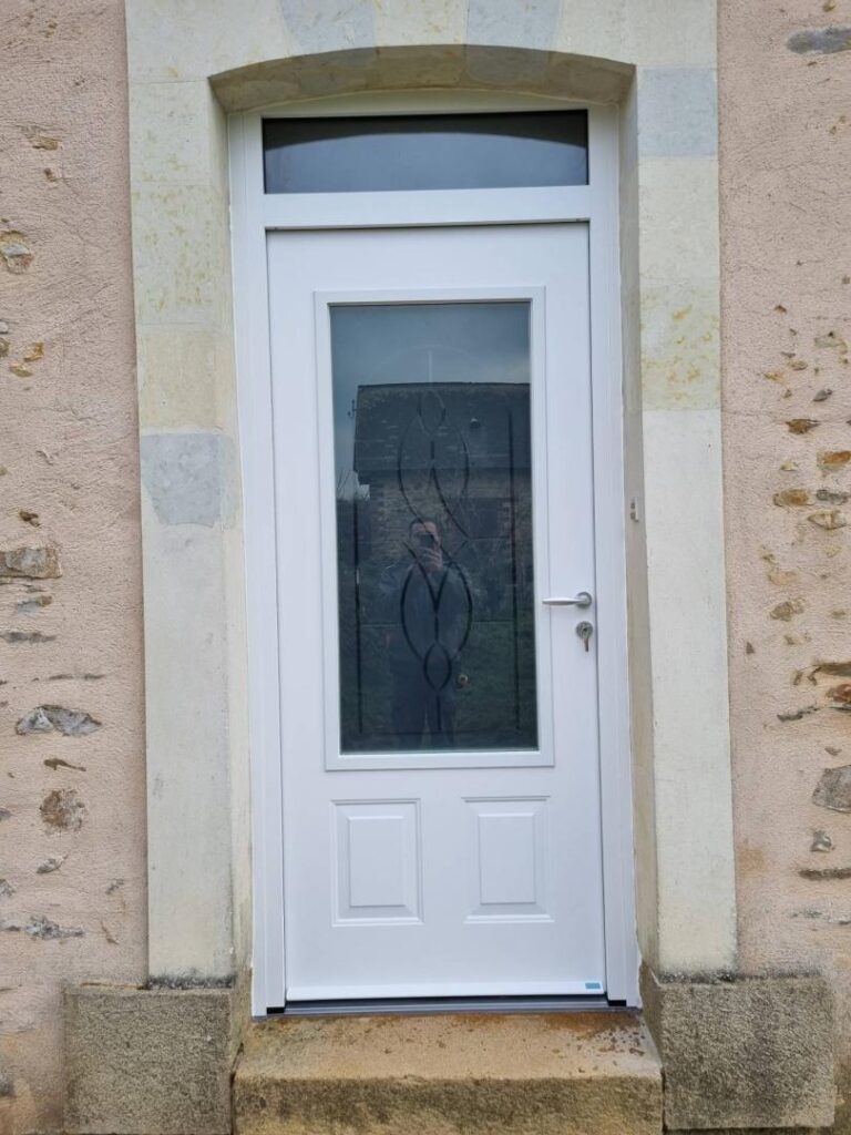 Porte aluminium Kline avec imposte