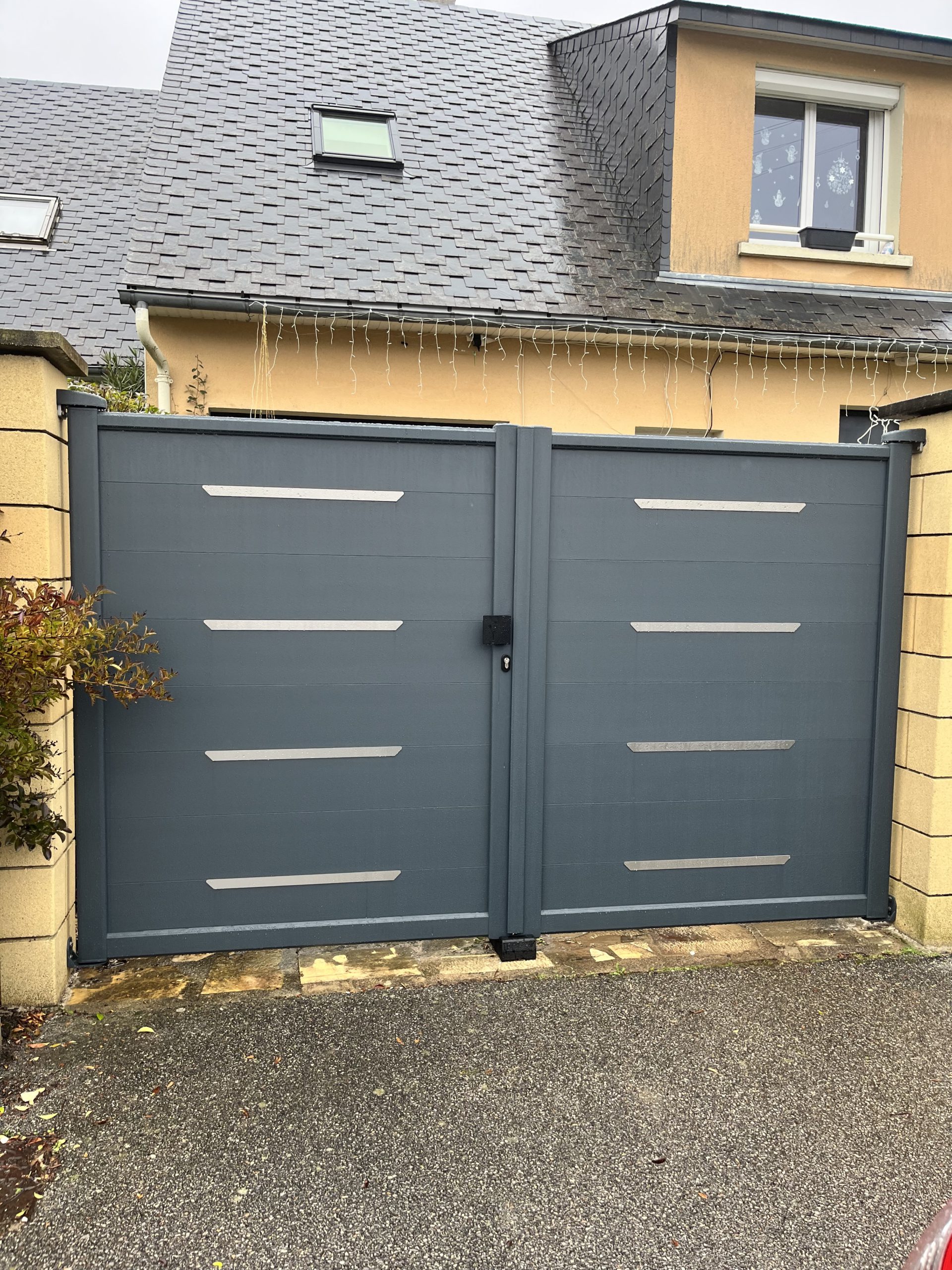 Portail aluminium Hood