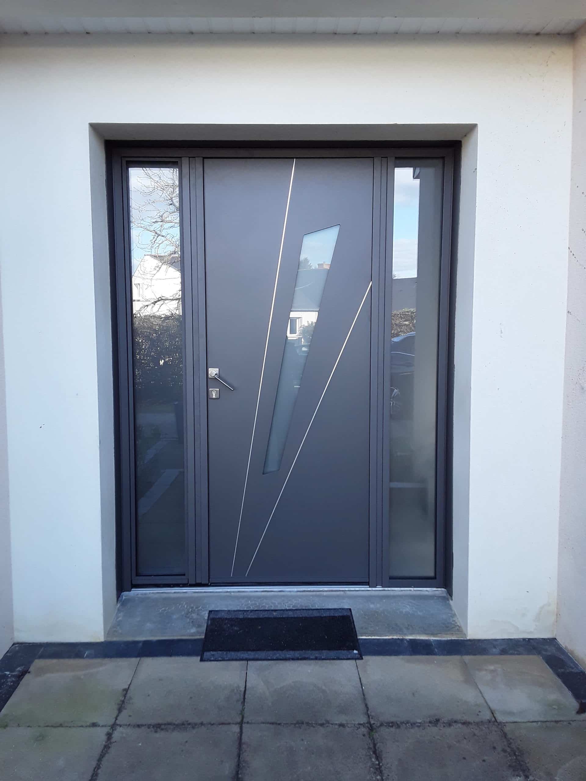 Porte aluminium Kline avec 2 fixes latéraux