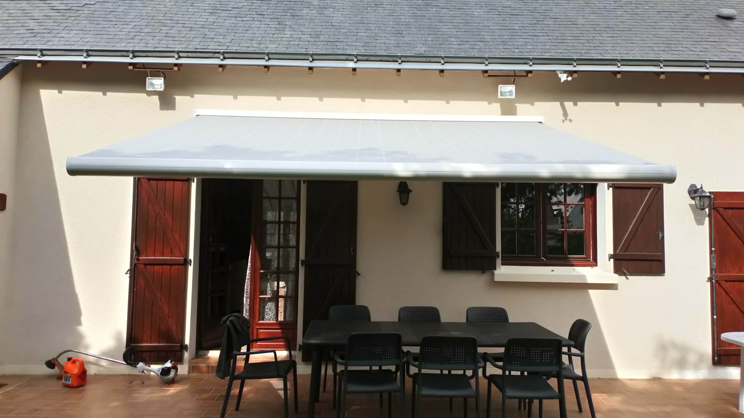 Store banne coffre Felicia